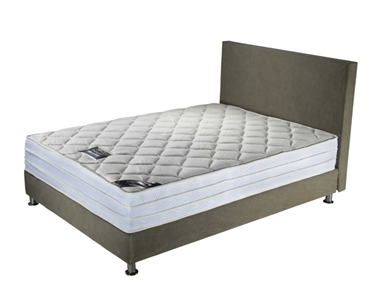 מיטות: מיטה זוגית מרהיבה ביופייה דגם אנה