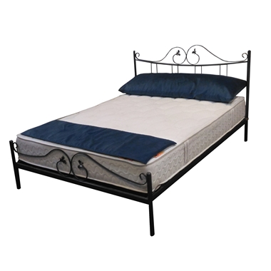 מיטות: מיטה זוגית עשויה מתכת דגם סתיו